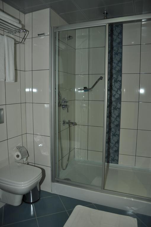 Quarto Superior com Cama de Casal ou 2 de Solteiro